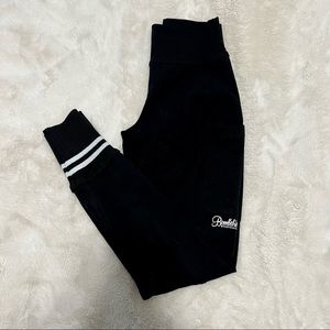 Bombshell Sportswear Ankle Legging